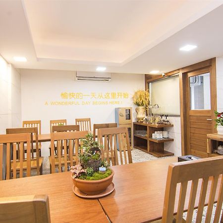 City Comfort Hotel Royal Palace 프놈펜 외부 사진