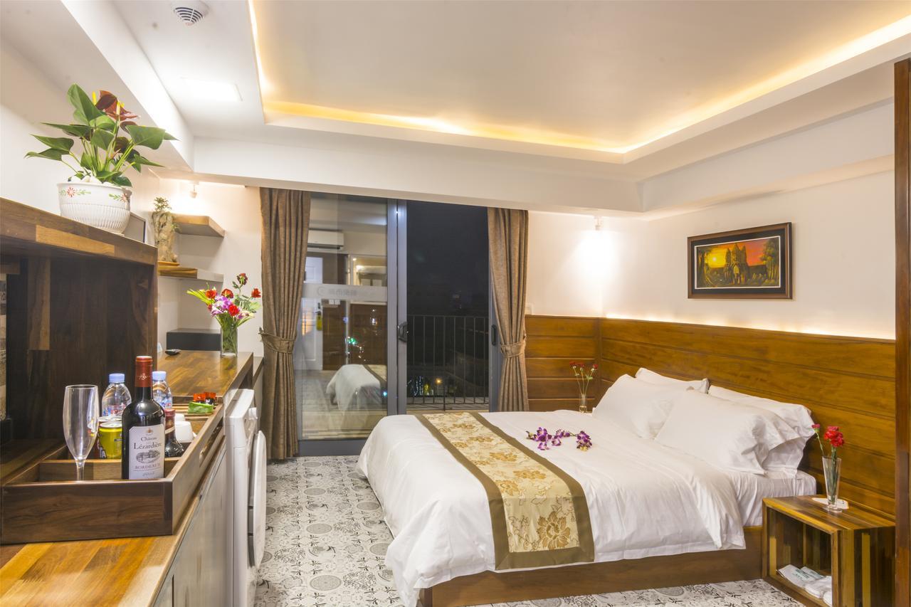 City Comfort Hotel Royal Palace 프놈펜 외부 사진